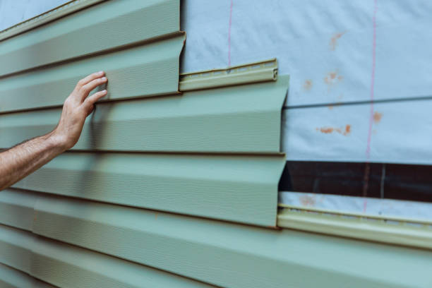 Best Siding Removal and Disposal  in Monticello, IA